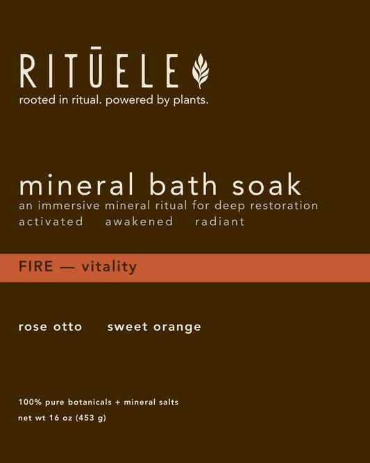 Ritūele mineral bath soak with rose otto and sweet orange